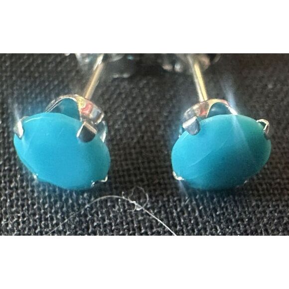 10K Solid White Gold 5 Mm Round Turquoise Stud Earrings